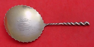 Confection Spoon GW minor ding in bowl 5 1/8