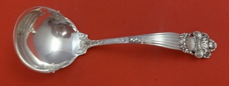 Gravy Ladle w/ flowers on shoulder  7 1/2