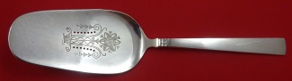 Pie Server w/ brite-cut flower  9 3/4
