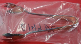 Ice Tong factory sealed  6 1/4