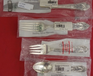 Dinner 4-pc Setting factory sealed availability based on stock listed below - Richelieu by Tuttle - Sterling