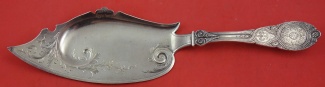 Fish Server w/ swirl design and brite-cut flowers on blade  11 5/8