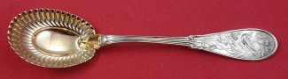 Ice Cream Spoon rose GW  fluted  pie crust bowl  5 3/4