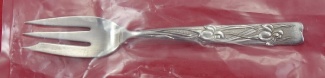 Pastry Fork 3-tine  w/ iris motif   5