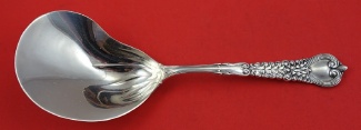 Berry Spoon conch  8 3/8
