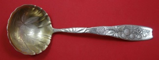 Gravy Ladle GW  with black raspberry motif 7 3/4