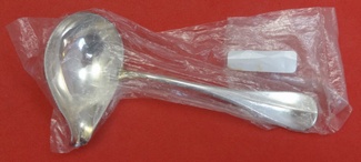 Gravy Ladle factory sealed  w/ spout  6 3/8