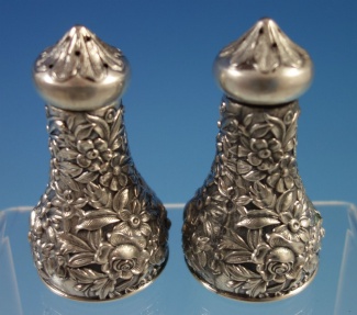 Salt and Pepper Shakers #59  3oz  3