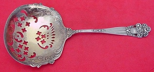 Nut Spoon pierced  4 3/8