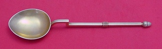 Place Soup Spoon figural w/ acorn vermeil 8