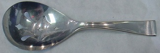 Nut Spoon pierced  4 1/4