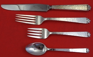 Dinner 4-pc Setting availability based on stock listed below - Oak Leaf by Old Newbury Crafters - Sterling