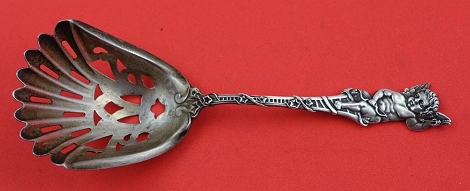 Almond Scoop w/ winged cherub  4 3/4