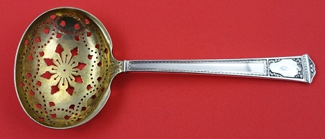 Sugar Sifter GW  Pierced with flowers  5 3/4