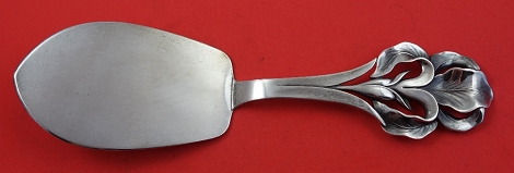 Pastry Server FH AS large w/ iris 8 1/4