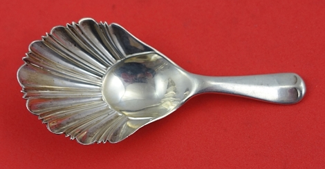 Tea Caddy Spoon shell bowl Sheffield 19 18 TB & S= Thomas Bradberry & Son 3 3/8