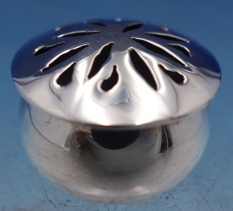 Pepper Shaker .925 silver .2oz  3/4