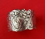 Napkin Ring heavy 1.9oz cast flowers and scrollwork 1 7/8